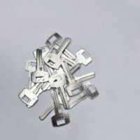 100 PCS/LOT Common household blank key blank  FAV1D key blanks Suitable for AB slot key blanks