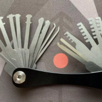 0090591b22693e348169b45985d1119 HAOSHI Ultimate Multi-Tool & Bypass Set – Compact Entry Tools for All-In-One Security Operations