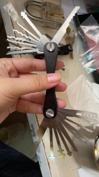 565849d3dd02fbeca0fe9170ee92b62 HAOSHI Ultimate Multi-Tool & Bypass Set – Compact Entry Tools for All-In-One Security Operations