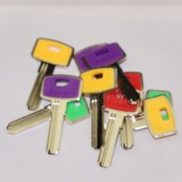 100 PCS/LOT High-quality replacement key blank featuring a colored handle and premium dimple design (AB-style slot)